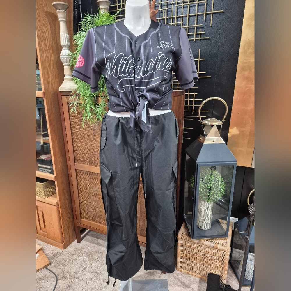 Black Cargo Pants - Picture 8 of 14